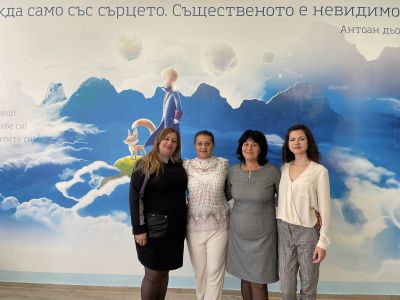 Класна стая на Ана Панева и Огнян Джонгаров - ОУ Граф Н. Игнатиев - Граф Игнатиево, Пловдив