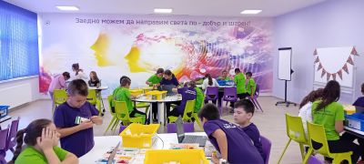 Откриване на училищна STEM среда и високотехнологични оборудвани и свързани класни стаи (ВОСКС) - ОУ Граф Н. Игнатиев - Граф Игнатиево, Пловдив